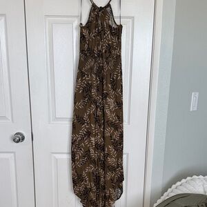 Mahina Brown Leaf-Print Halter Maxi Dress